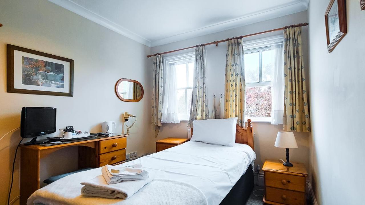 Pickwicks Bed and breakfast 4*